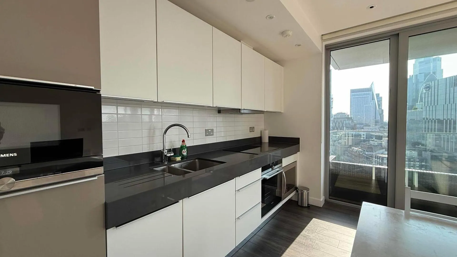 Luxury 1Br Apartment Near Tower Bridge لندن