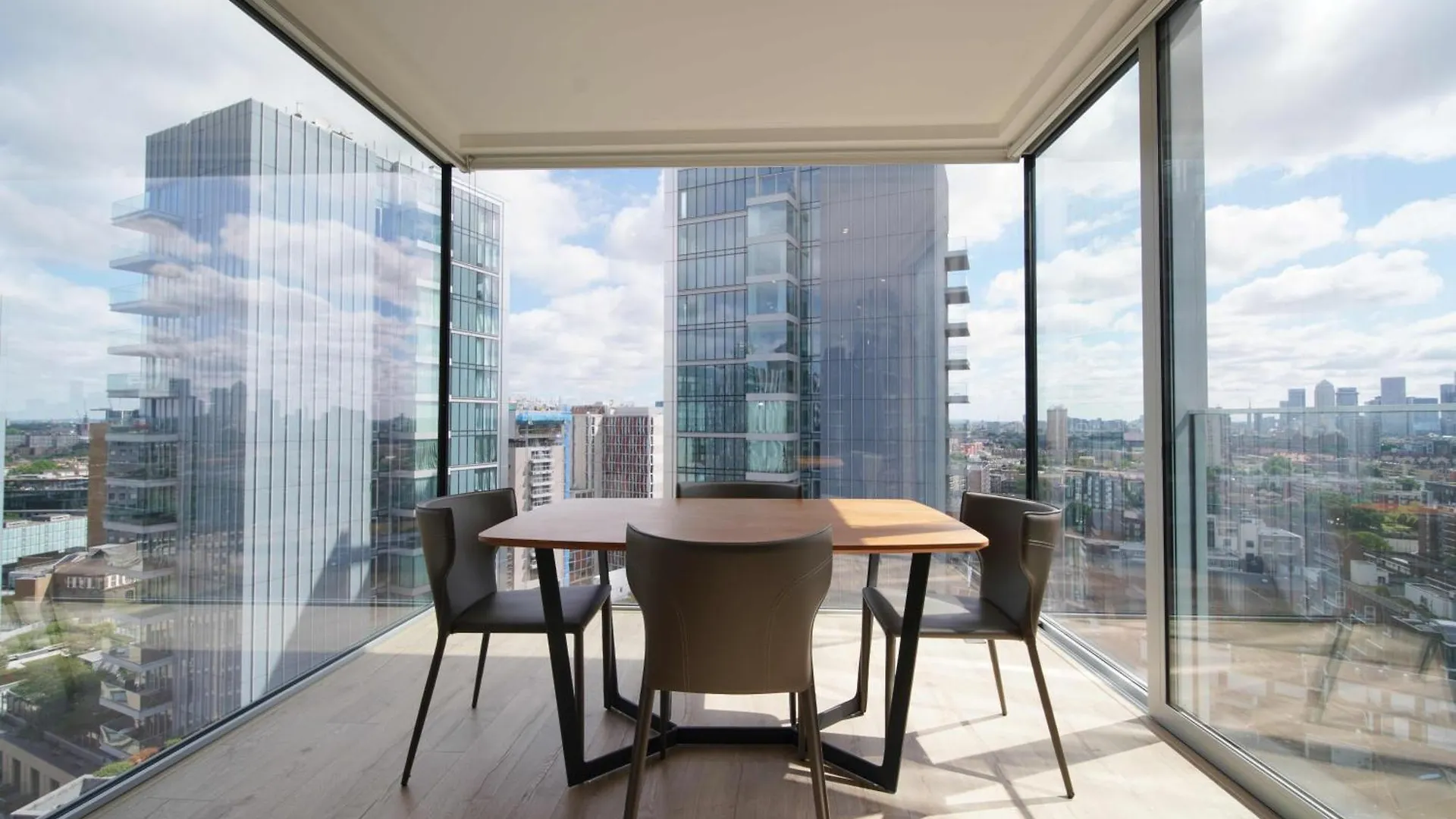Luxury 1Br Apartment Near Tower Bridge لندن