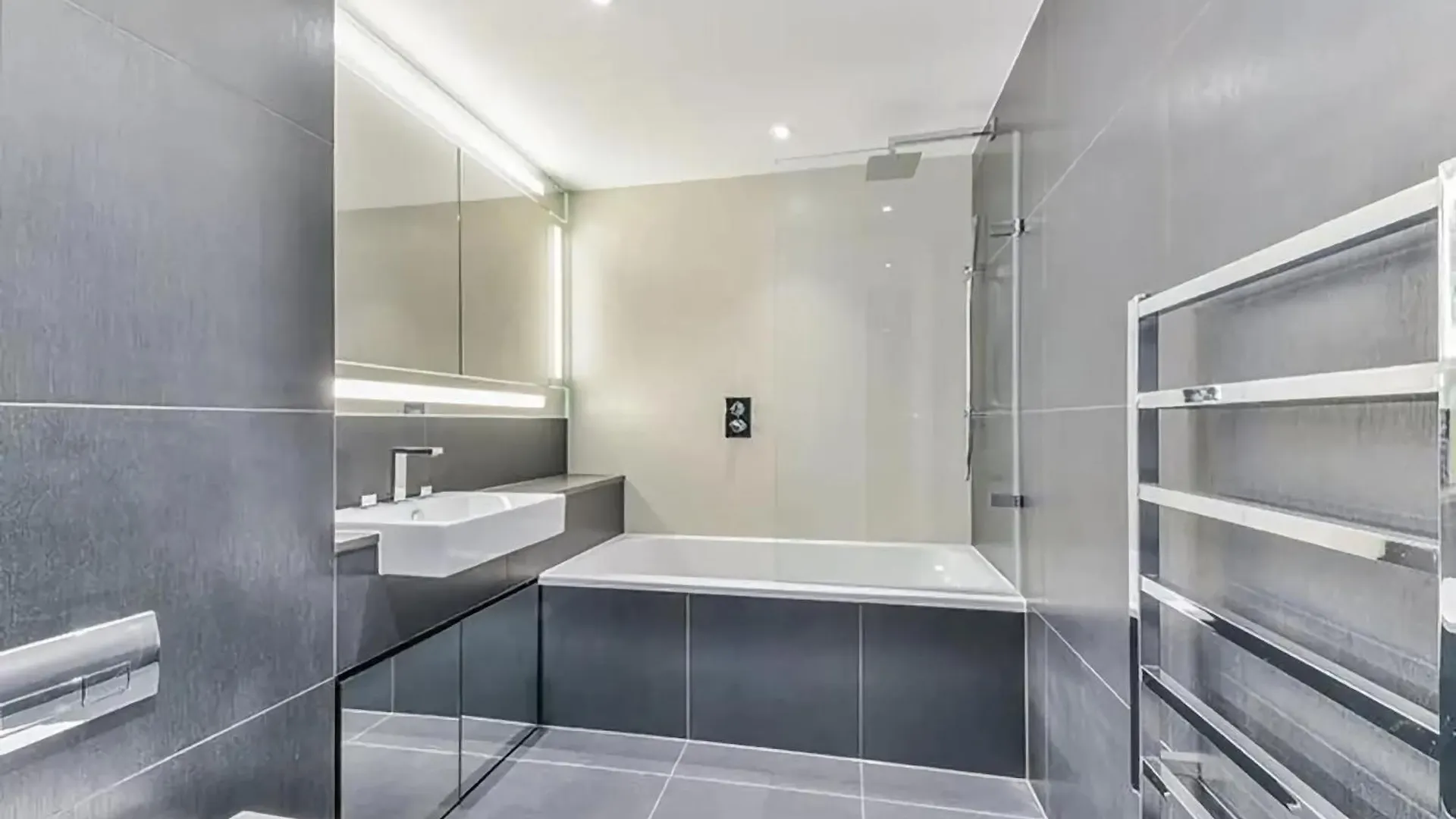 Luxury 1Br Apartment Near Tower Bridge